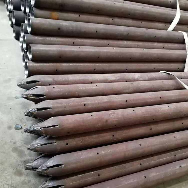 青河隧道支护管